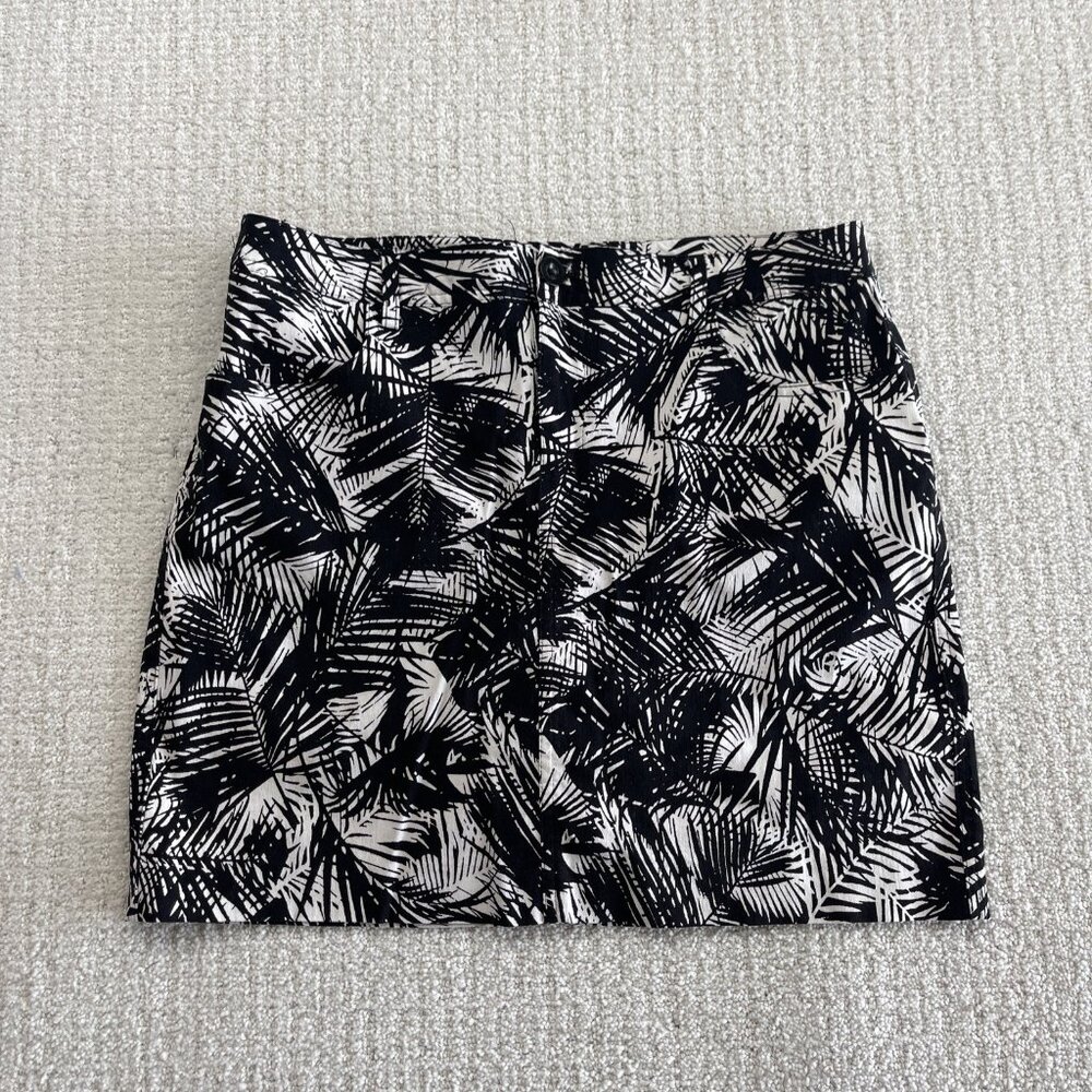Mario Serrani Comfort Stretch Skort Palm Tree Tropical AOP Black / White Sz M